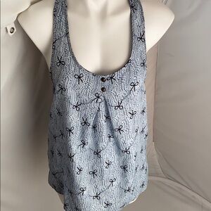 Varga light blue and black bow print sleeveless top M